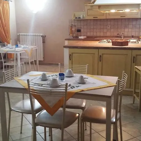 Alba Chiara B&B 안치오