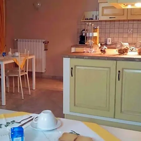 Alba Chiara Oda ve Kahvaltı 3*
